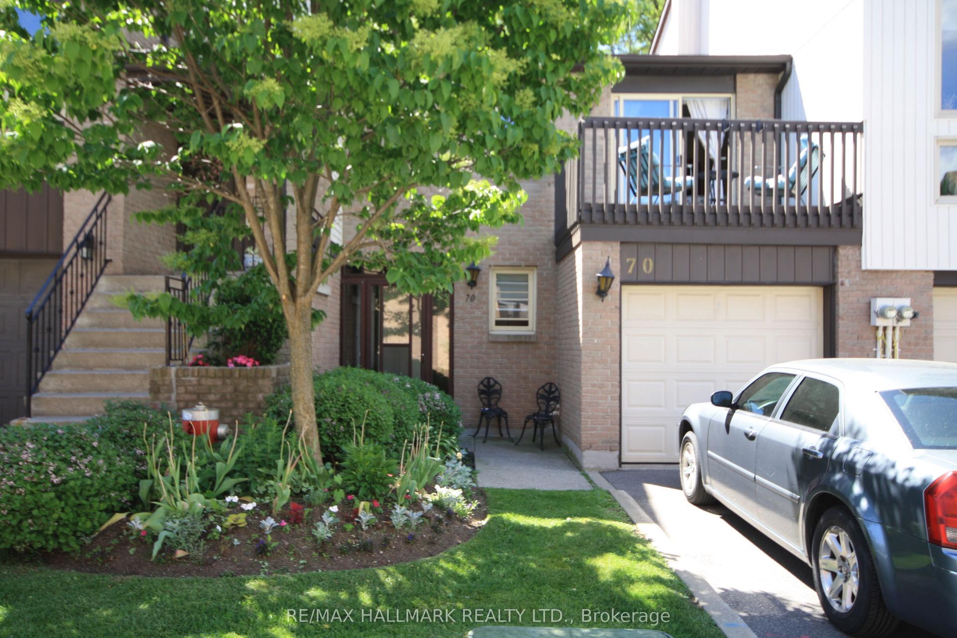 70 English Ivyway Way — photo 1