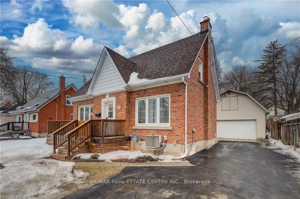 76 Brentwood Avenue — photo 1