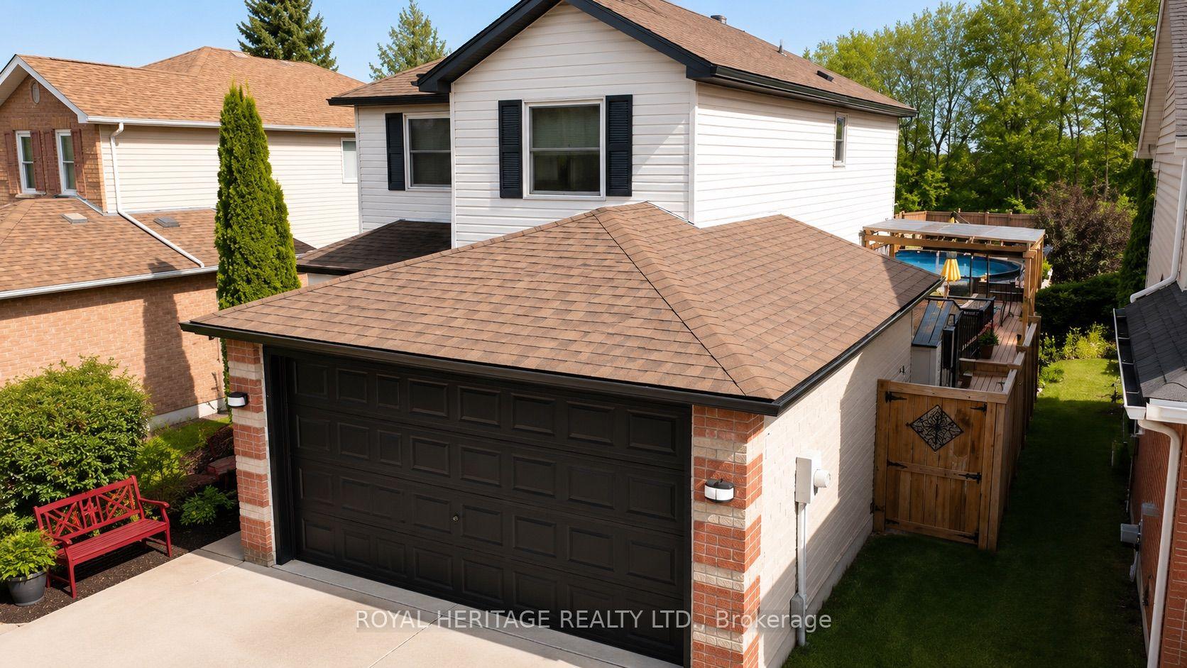 23 Hooper Square — photo 1