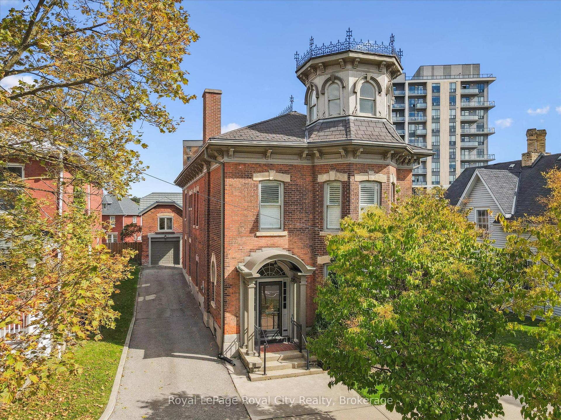 143 Norfolk Street, Guelph — Detached for sale, photo 1