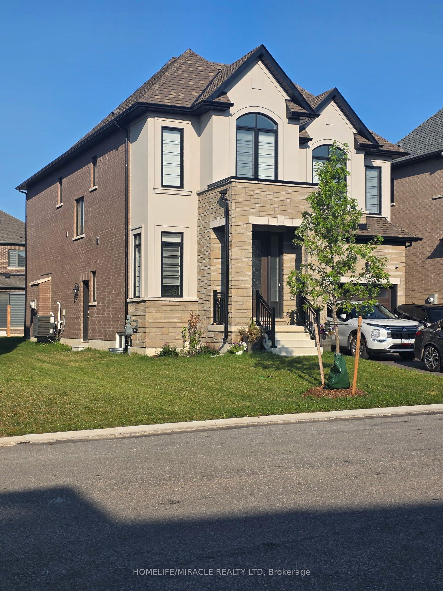 229 Harwood Avenue, Woodstock — Detached for lease, photo 1