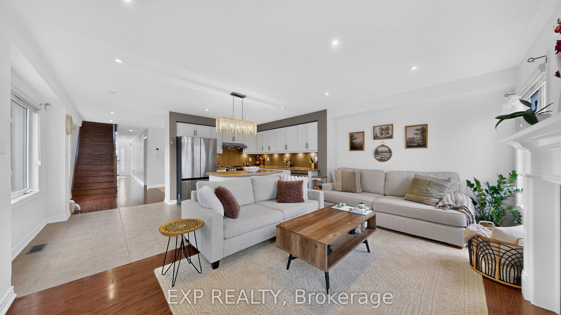 1450 Rennie Street, Oshawa — Semi-Detached for sale, photo 1