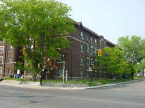 229 Vaughan Road 22 #22, Toronto — Detached for lease, photo 1