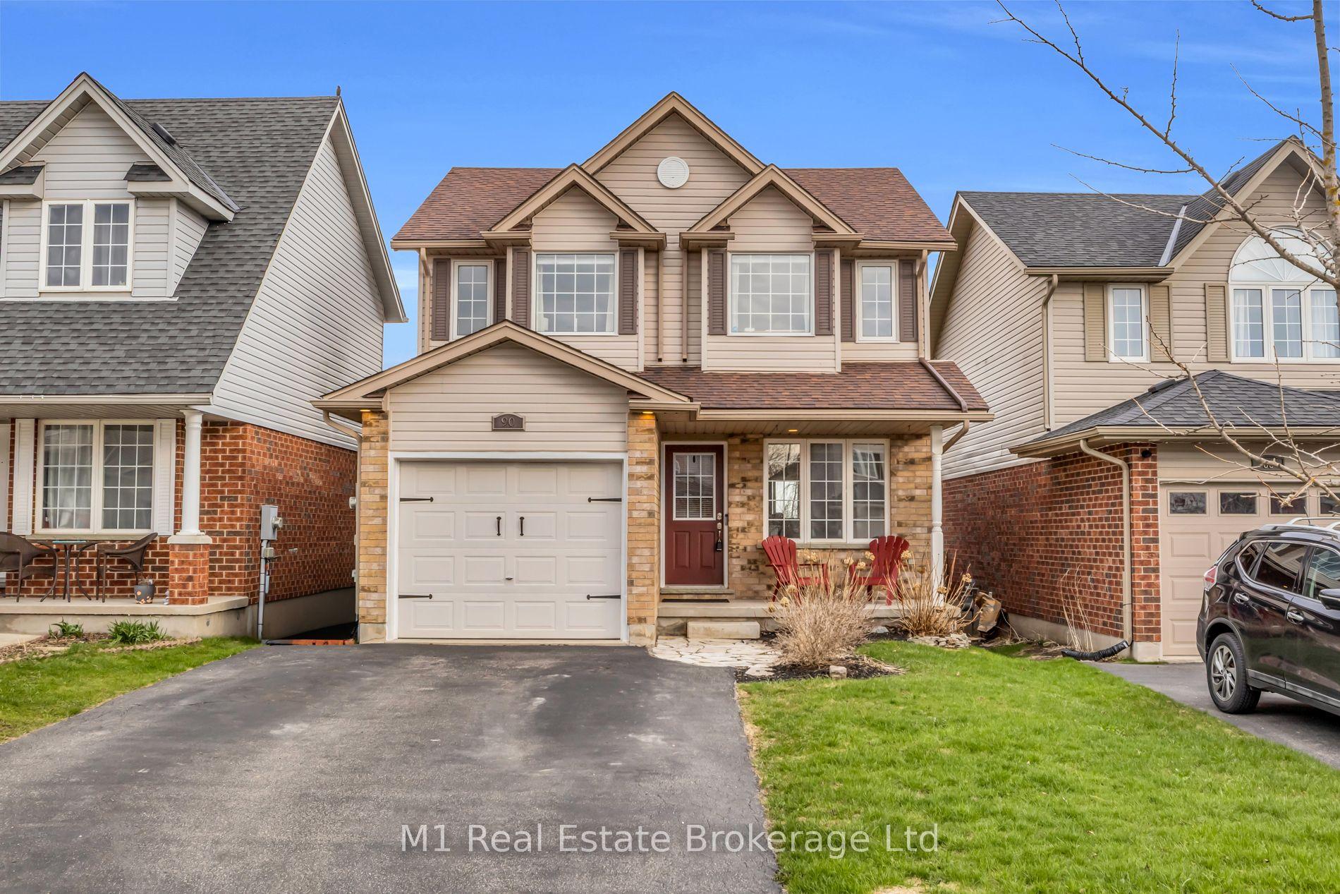 90 Cedarvale Avenue — photo 1