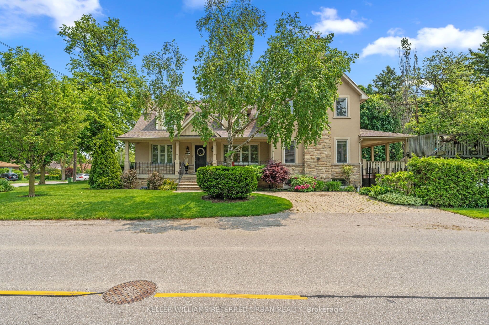 317 Rathburn Road — photo 1