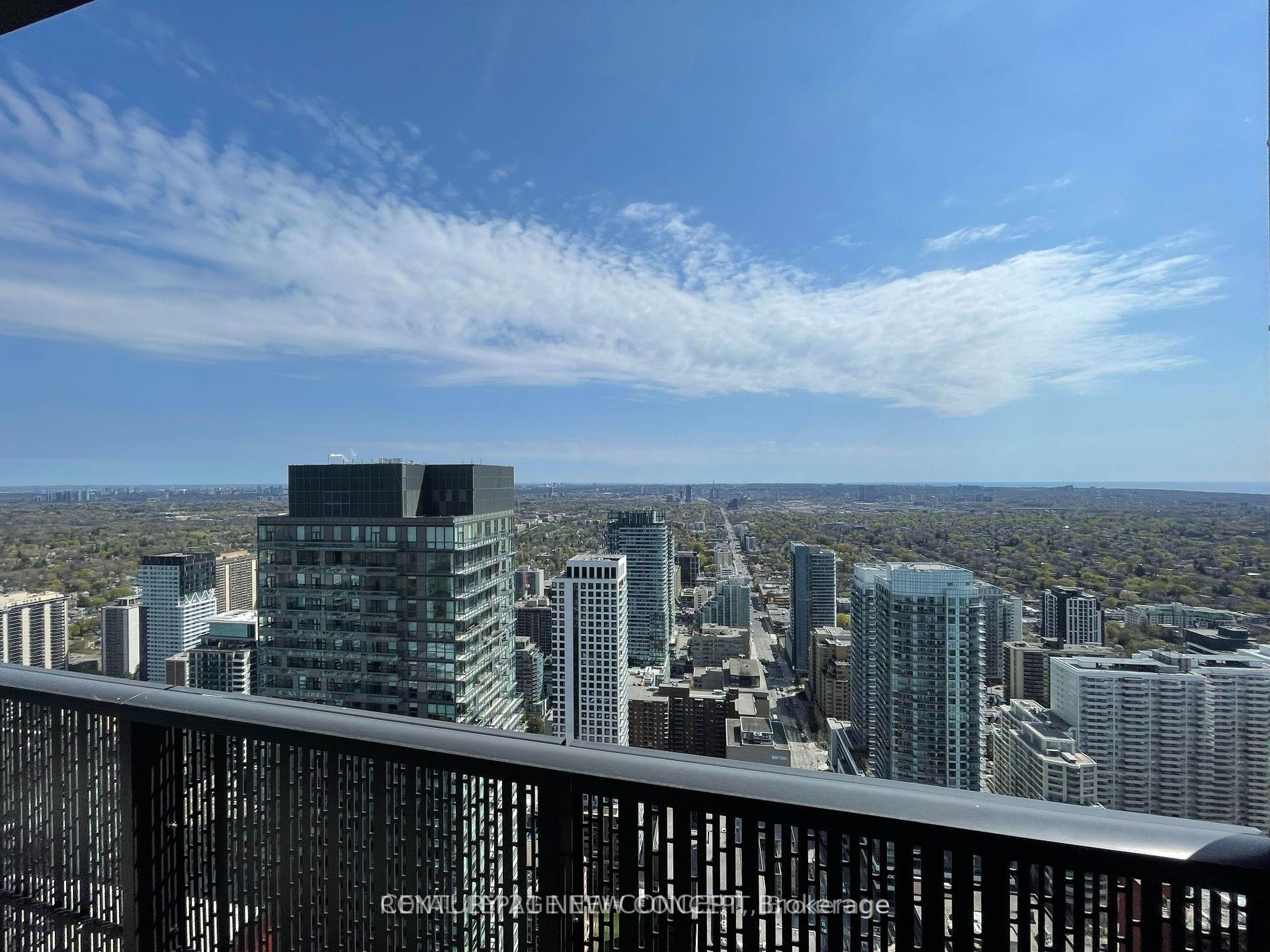 8 Eglinton Avenue E 4809 #4809 — photo 1