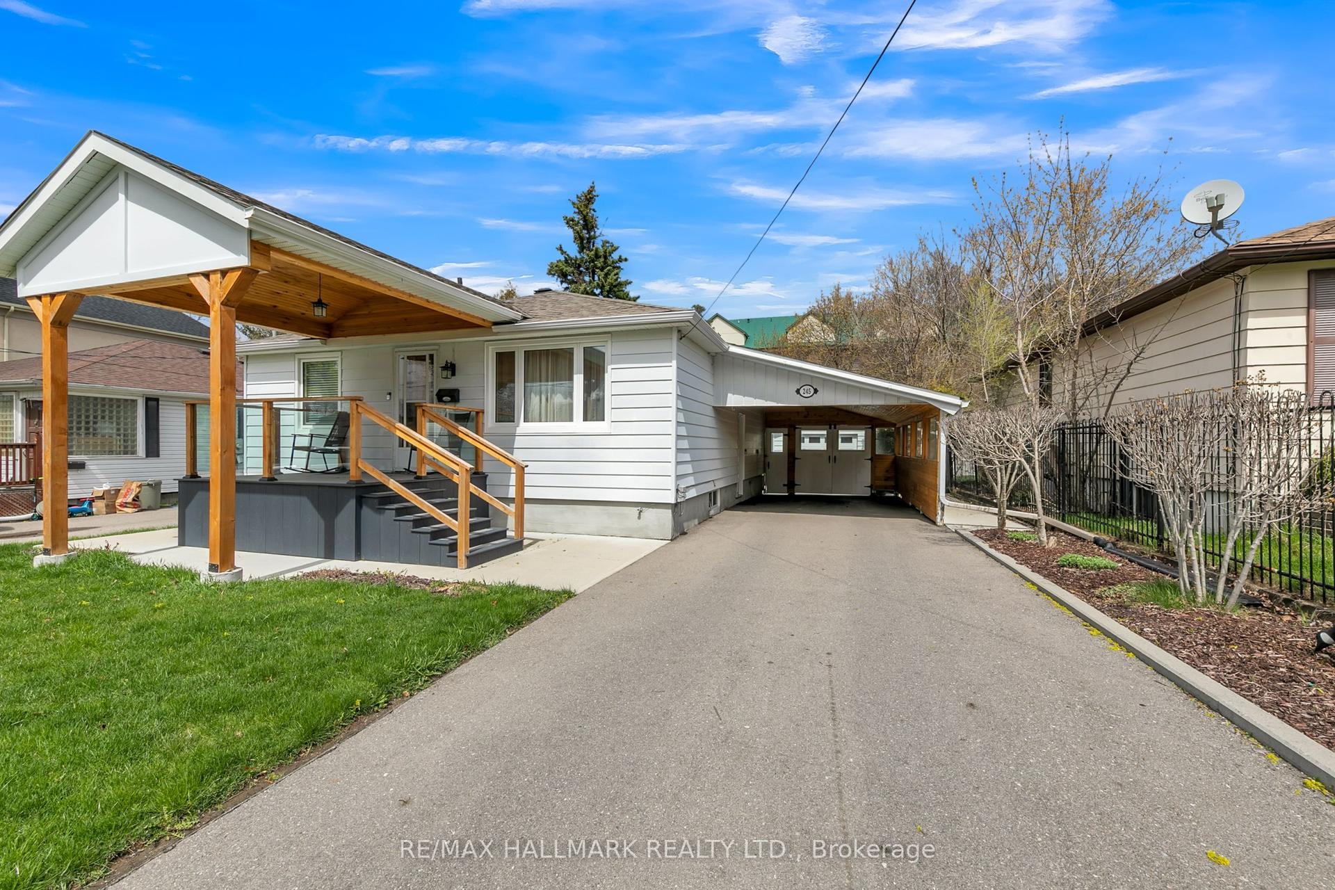 245 Elmwood Avenue, Richmond Hill — Detached for sale, photo 1