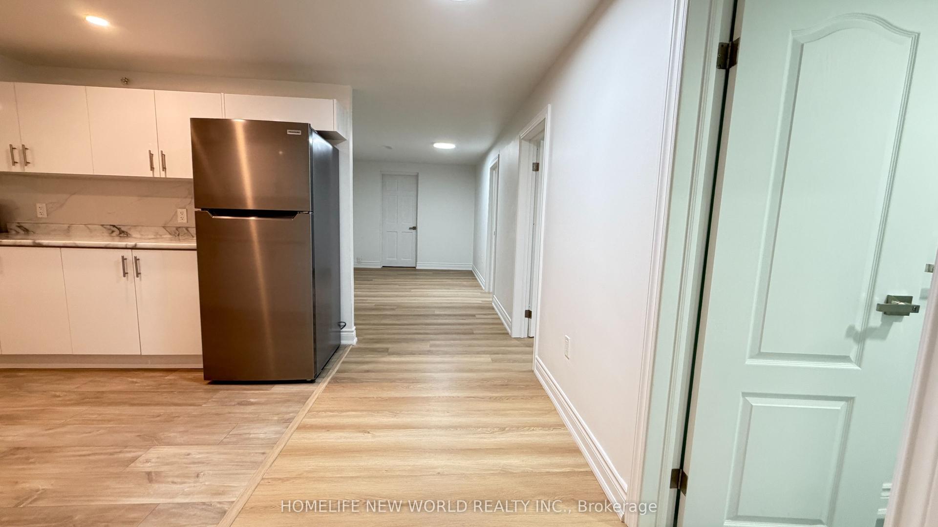 27 Bowhill Crescent Basement #Basement — photo 1