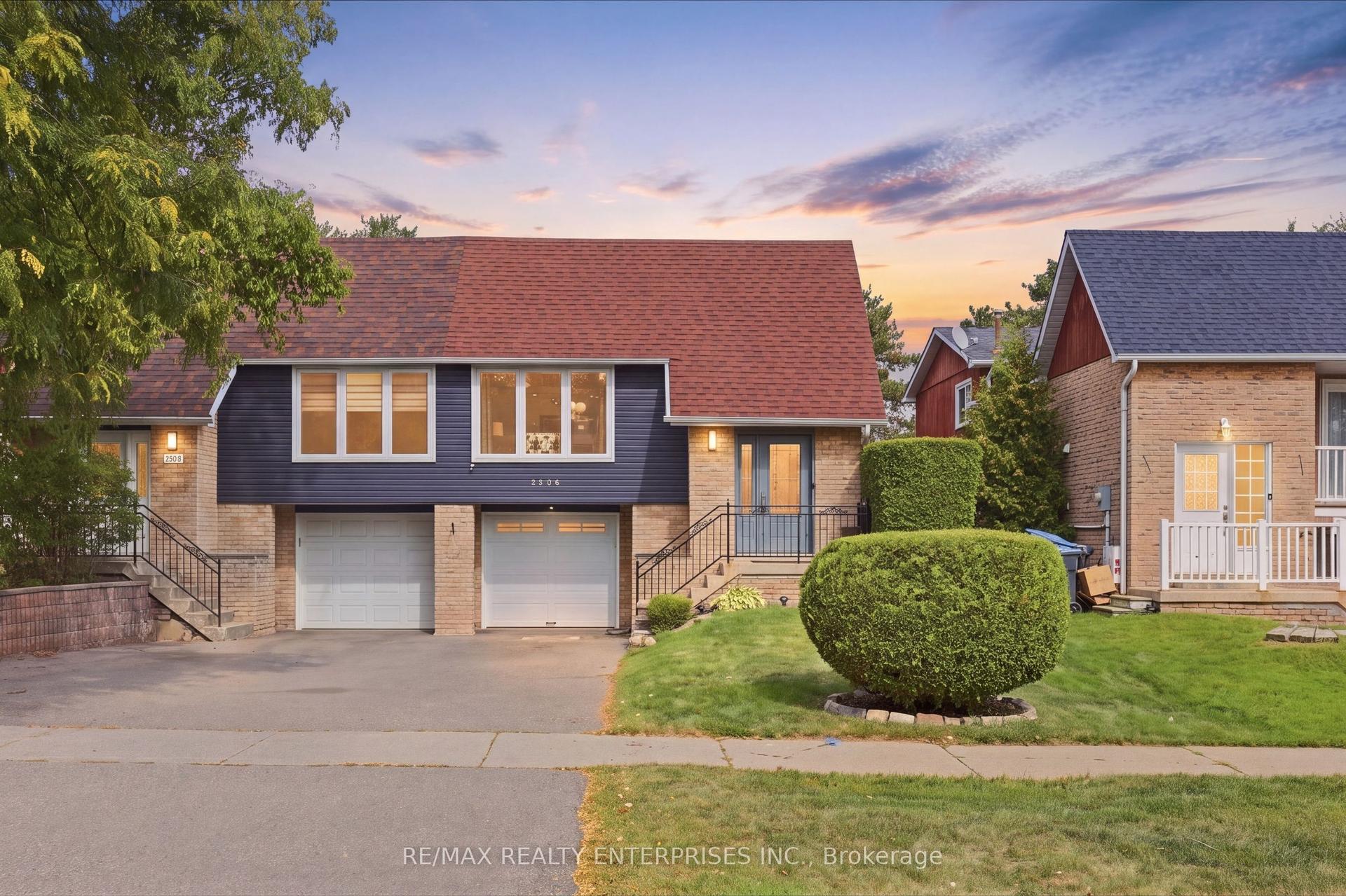 2506 Cobbinshaw Circle, Mississauga — Semi-Detached for sale, photo 1