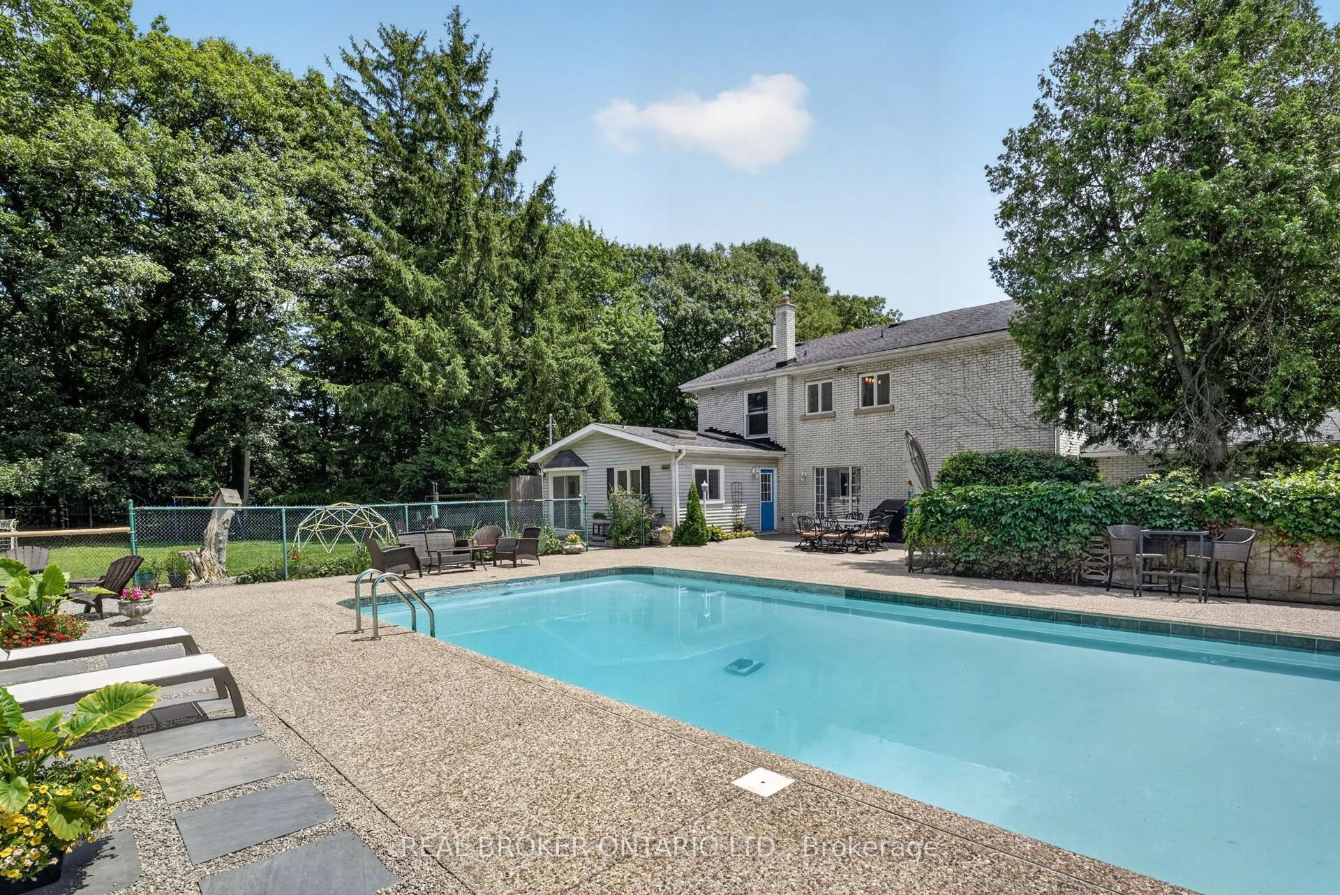345 Jerseyville Road W, Hamilton — Detached for sale, photo 1