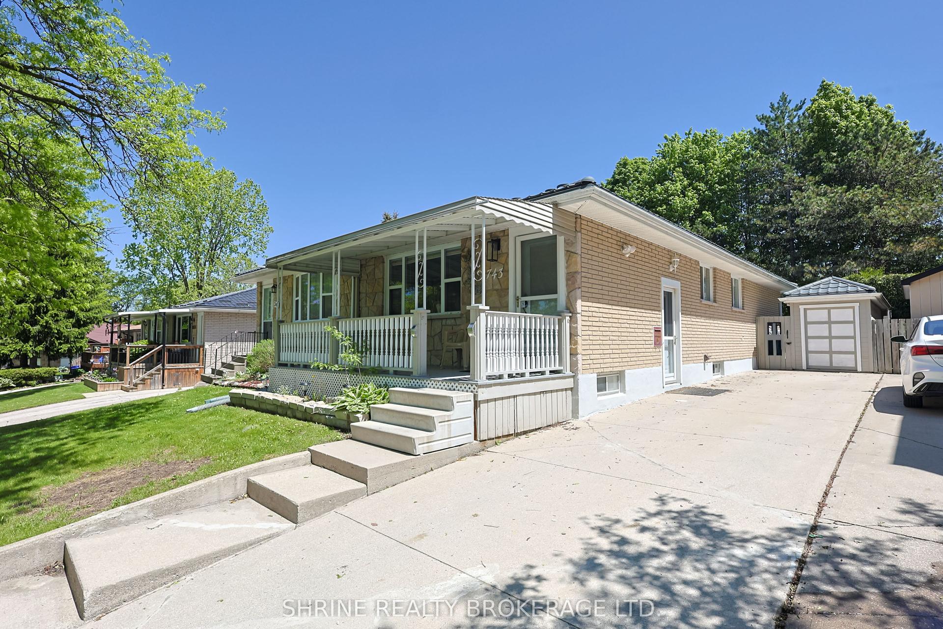 743 Sevilla Park Place, London East — Semi-Detached for sale, photo 1