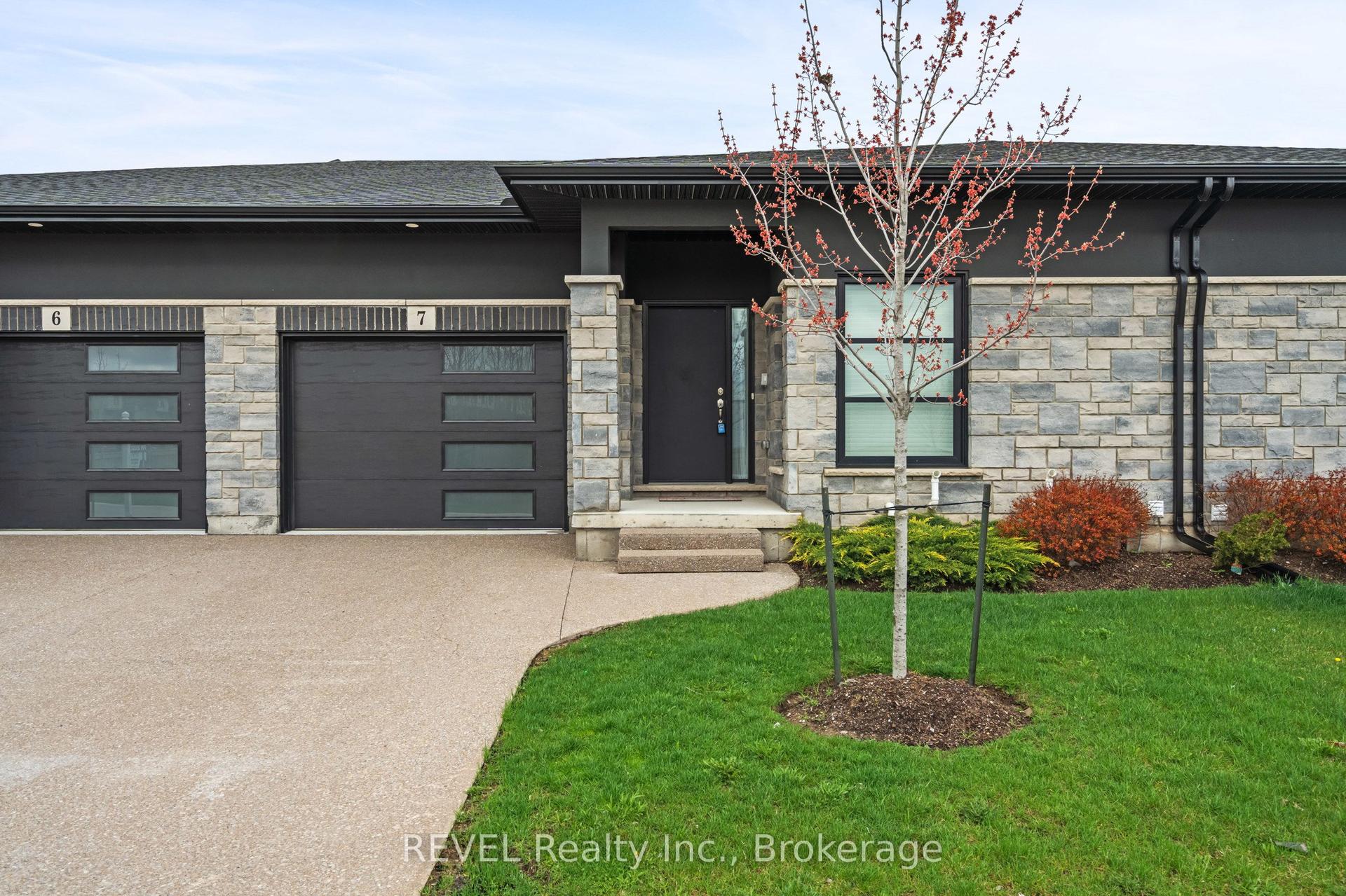 7138 E PARSA Street E 7 #7 — photo 1