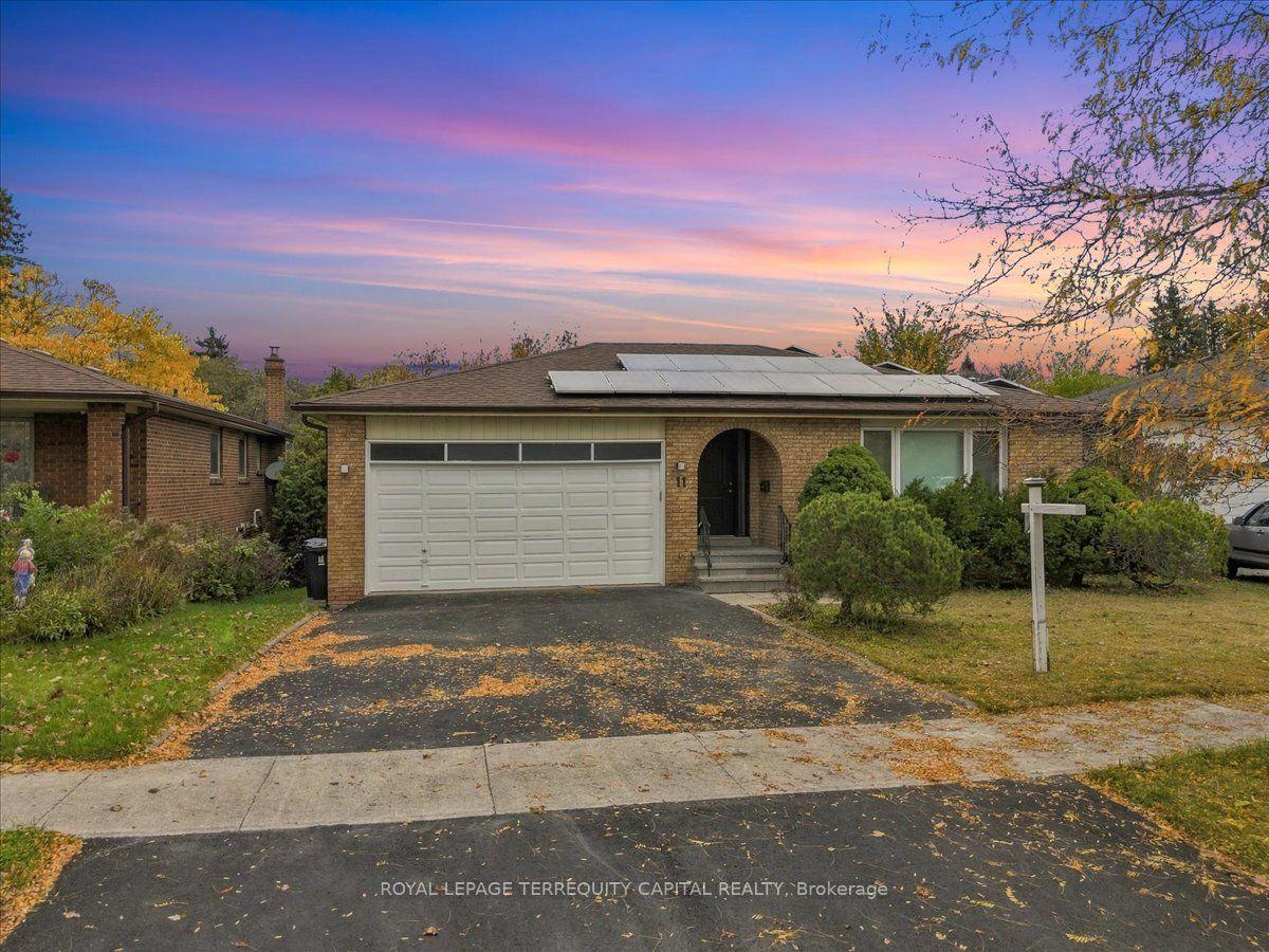 11 Parravano Court, Toronto — Detached for sale, photo 1