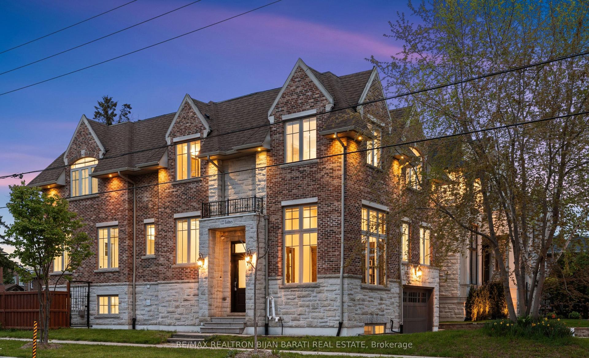 122 Holmes Avenue, Toronto — Detached for sale, photo 1
