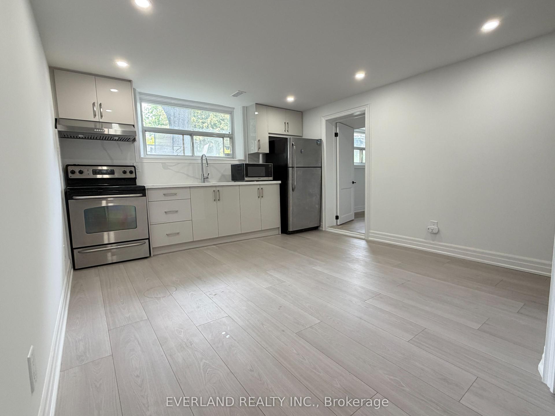 116 Sylvan Avenue Basement #Basement, Toronto — Detached for lease, photo 1