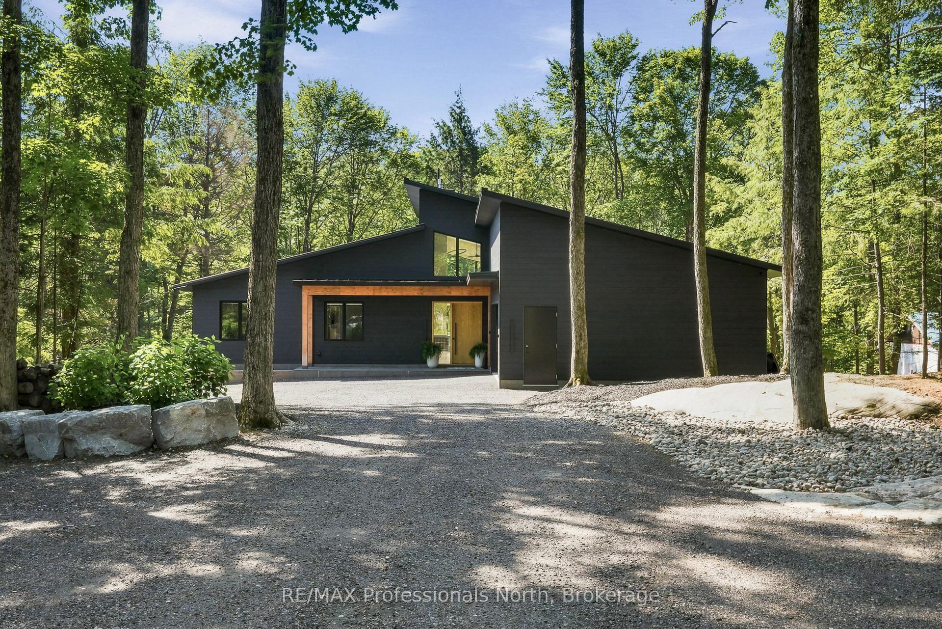 1192 High Falls Road, Bracebridge — Detached for sale, photo 1