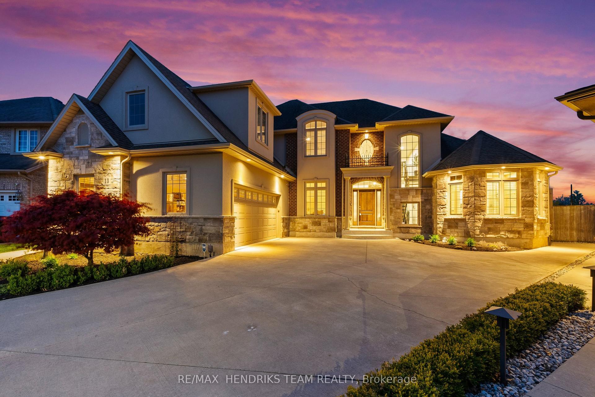 13 Mclean Court — photo 1
