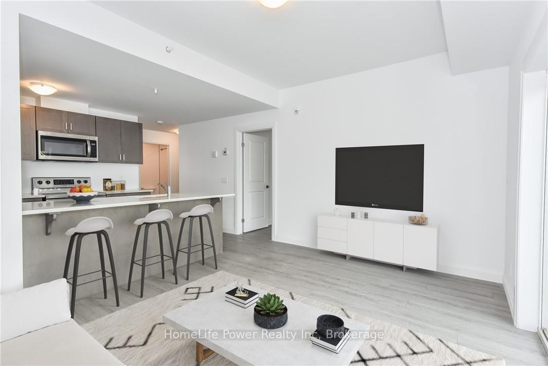 170 Northumberland Street 403 #403, North Dumfries — Multiplex for lease, photo 1