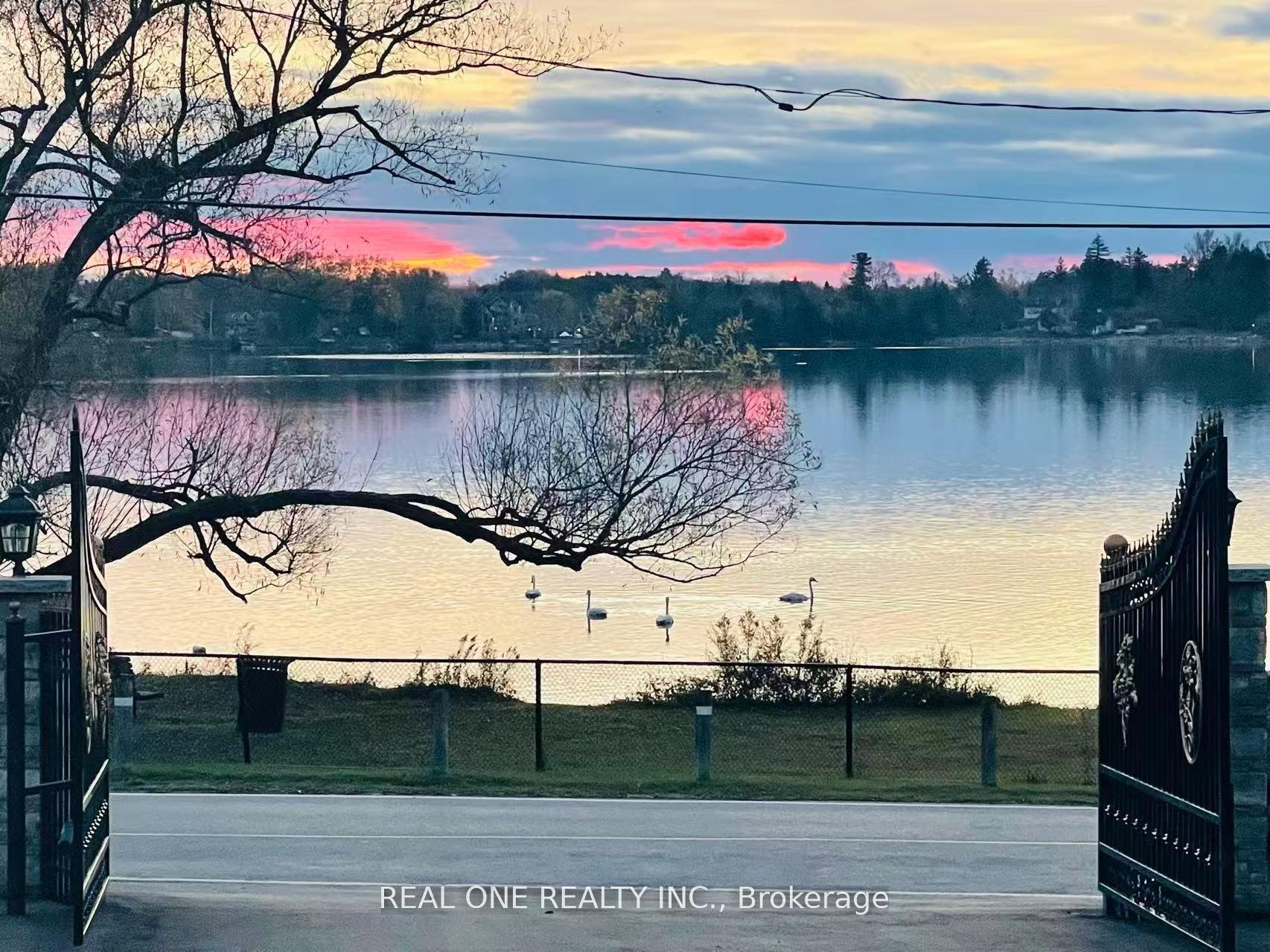 14833 Ninth Line — photo 1