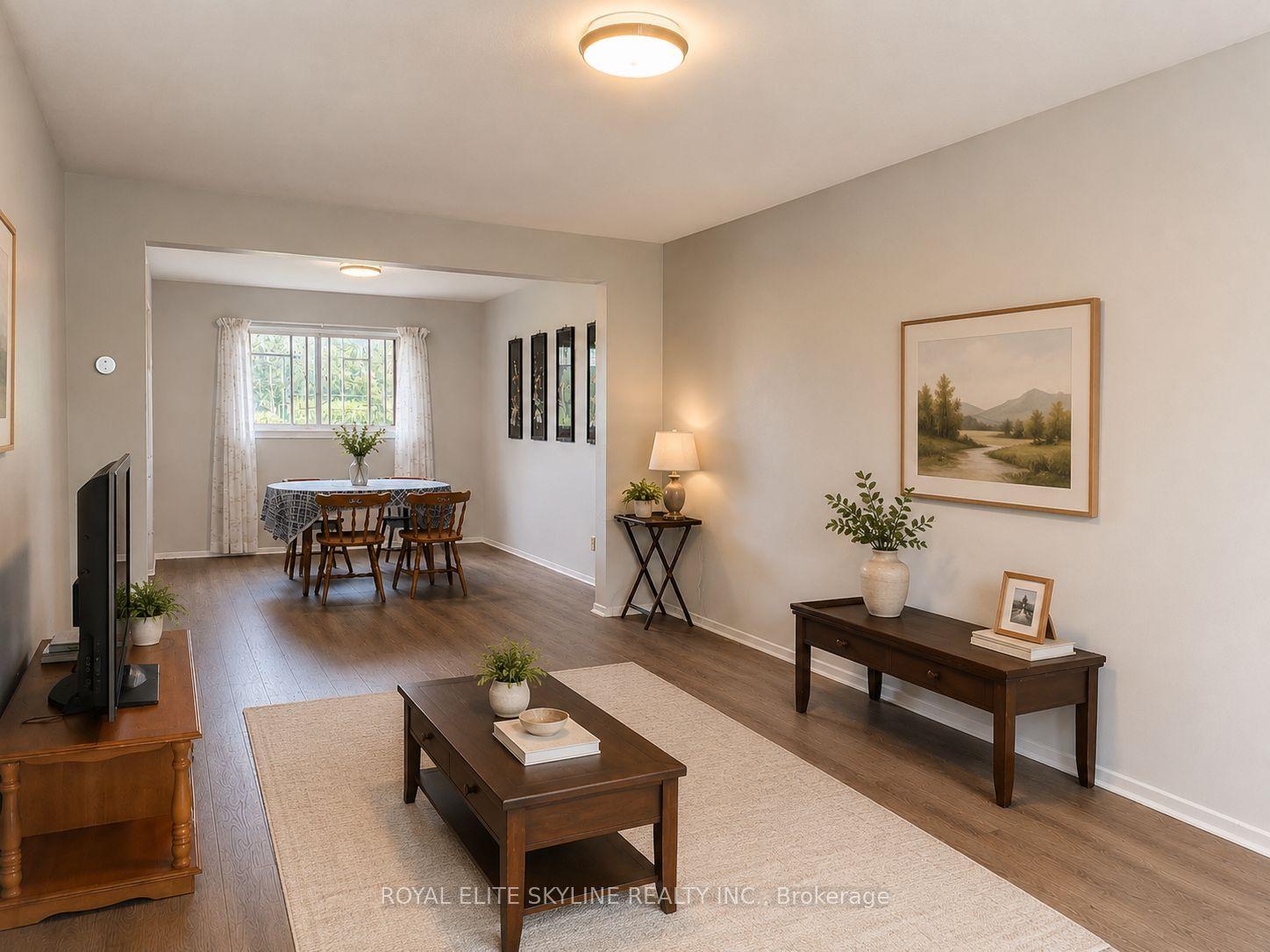 40 Clydesdale Drive, Toronto — Semi-Detached for lease, photo 1