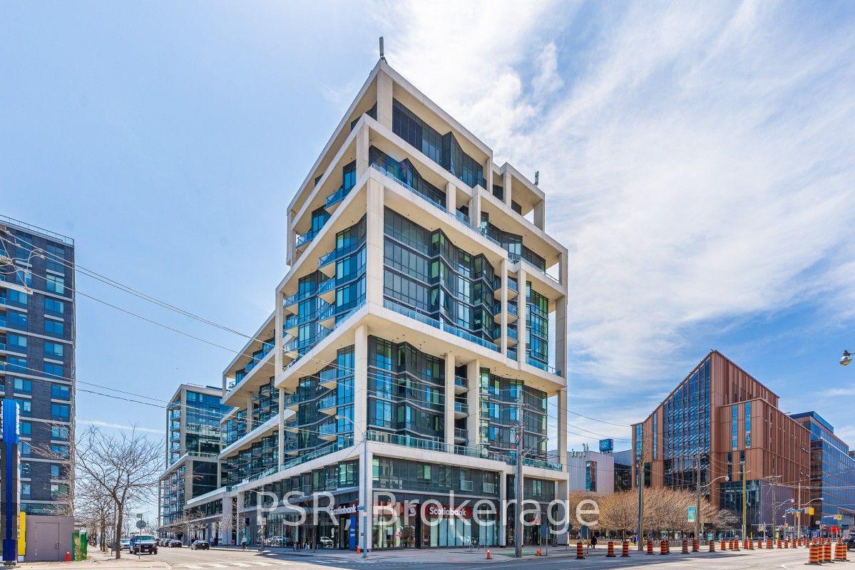 15 Merchants' Wharf N/A 733 #733 — photo 1