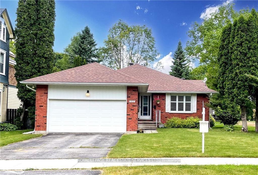 112 Bruce Street S, Blue Mountains — Detached for sale, photo 1