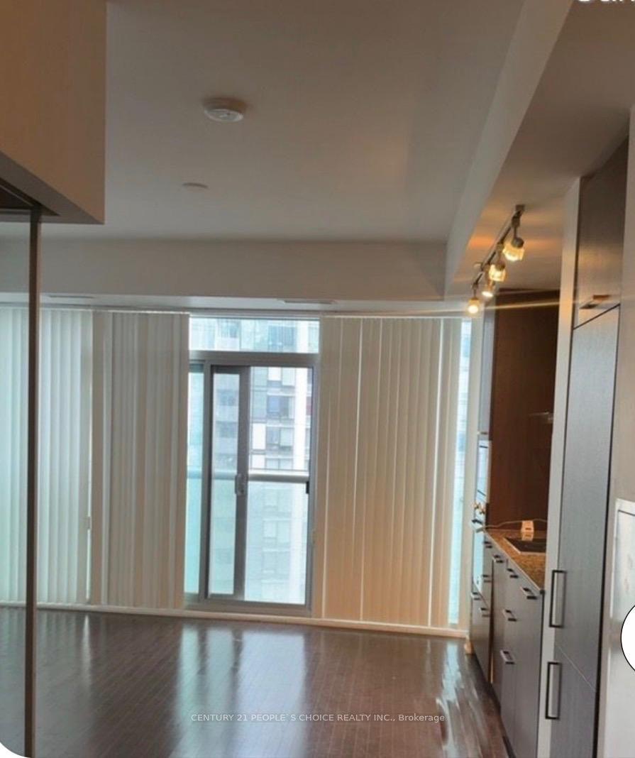 14 York Street 2204 #2204 — photo 1