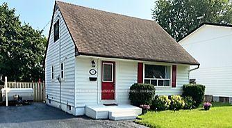 102 Kings Crescent — photo 1