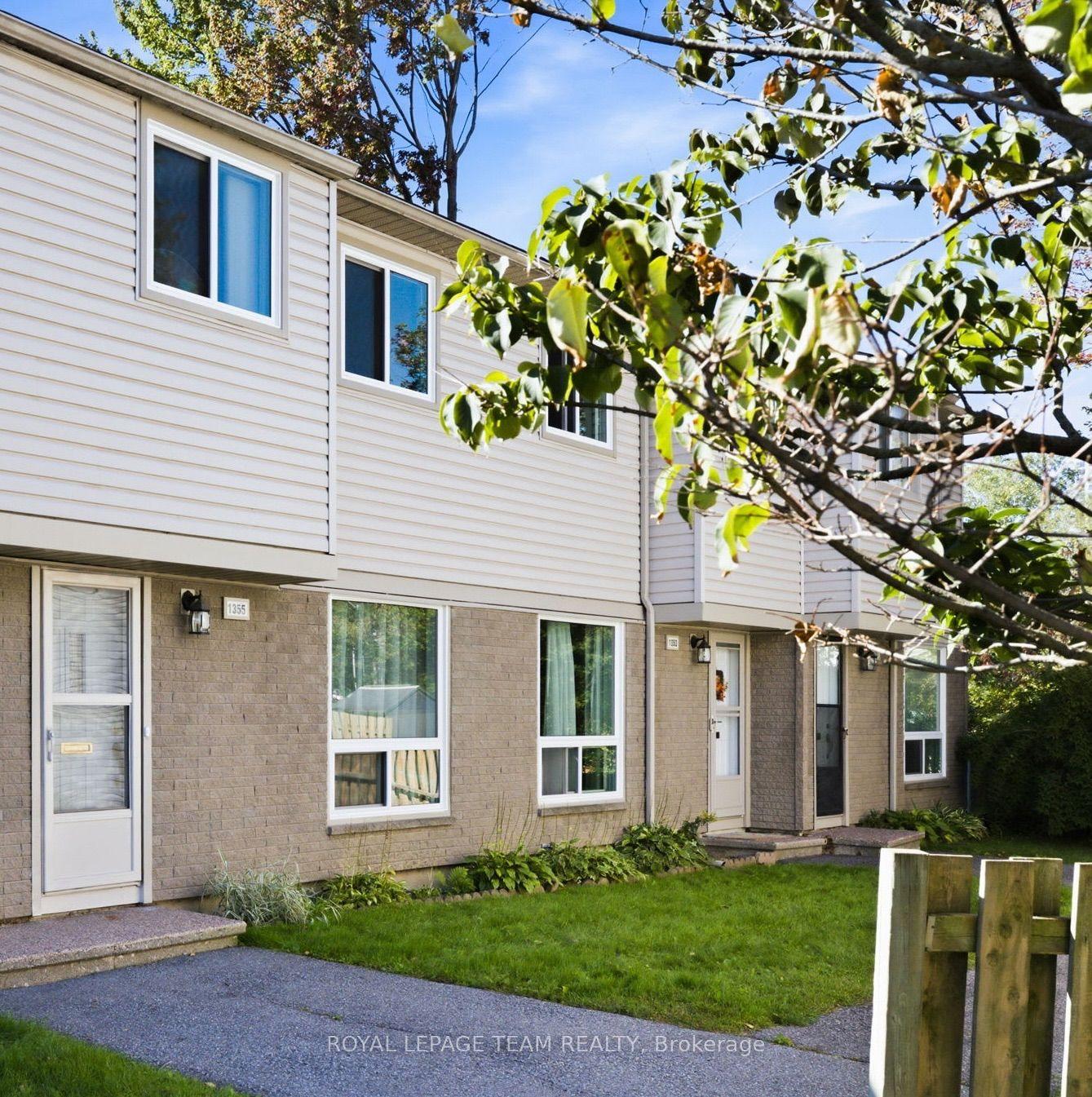 1355 Perez Crescent 63 #63, Cyrville - Carson Grove - Pineview — Condo Town for sale, photo 1