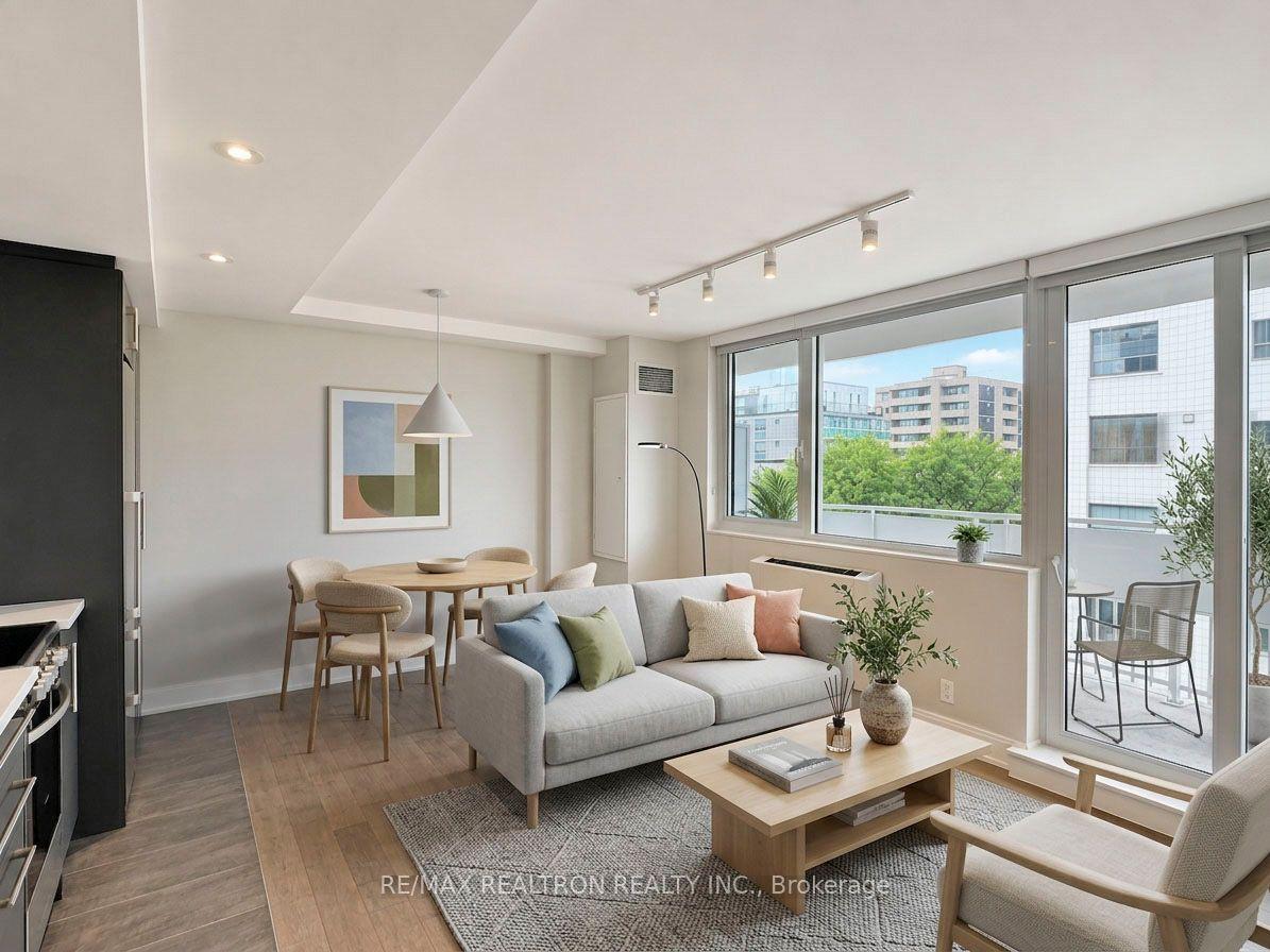 11 Walmer Road 304 #304, Toronto — Condo for lease, photo 1