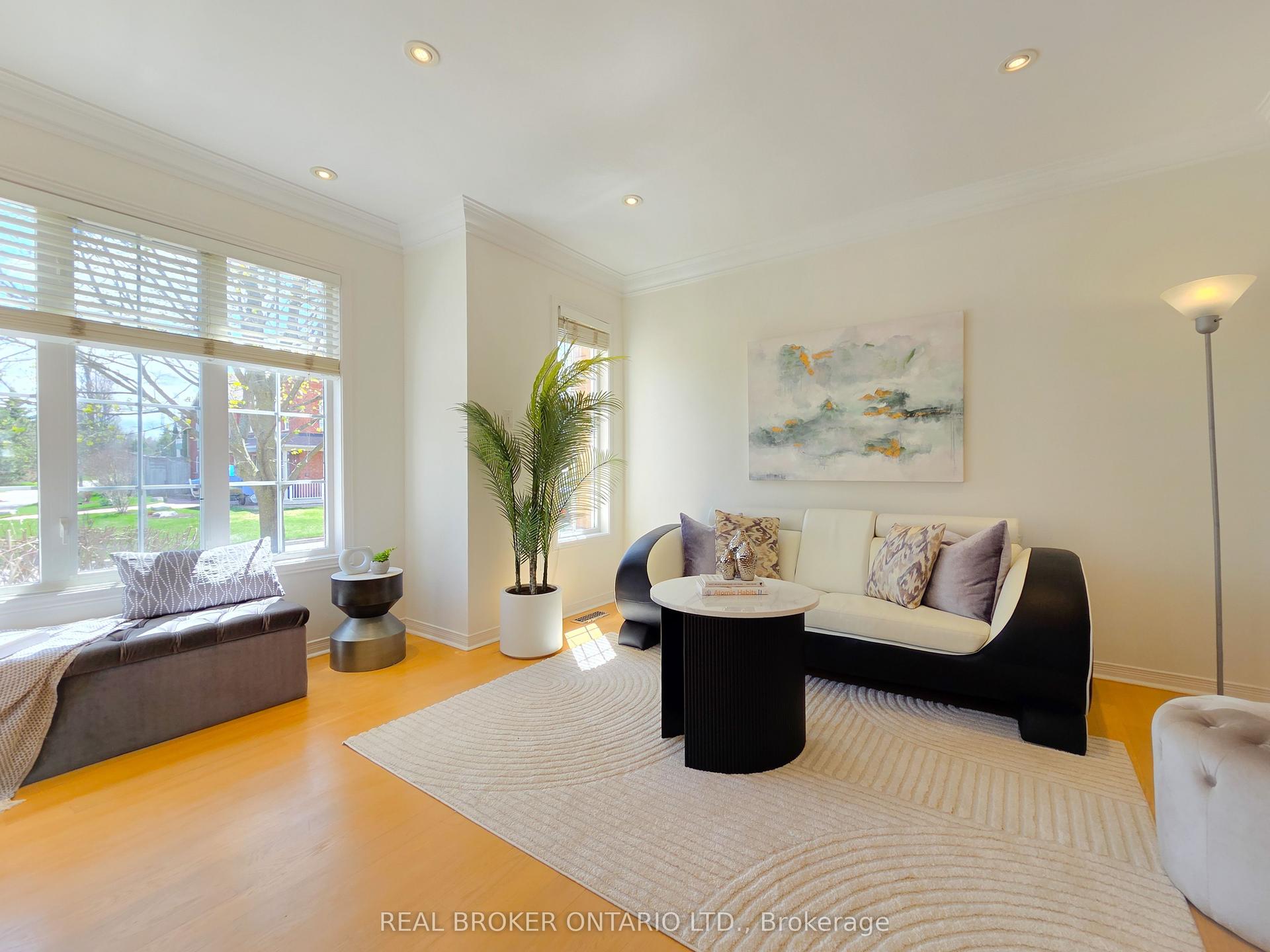 30 Little Angel Road — photo 1