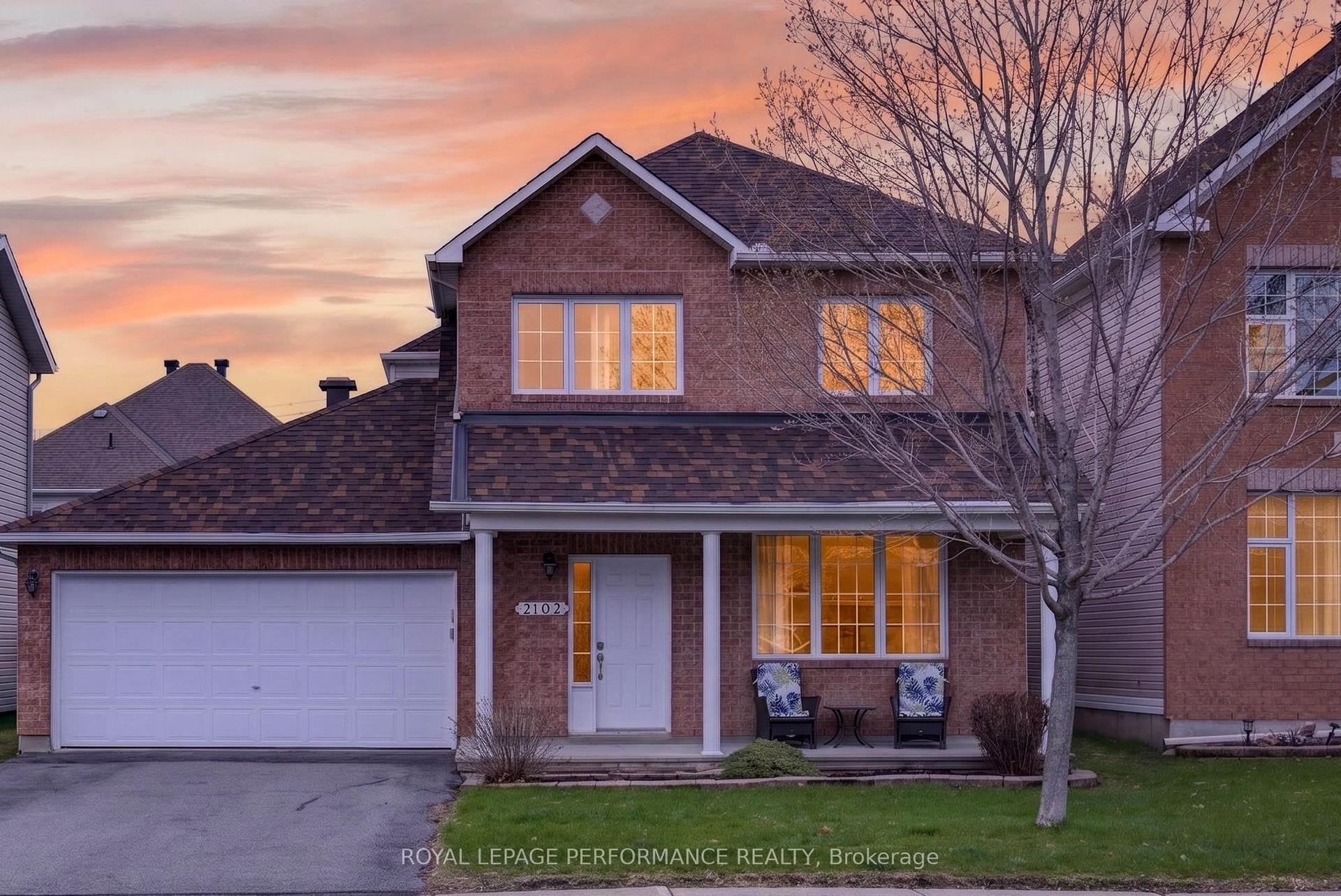 2102 Esprit Drive — photo 1