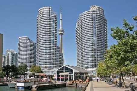 208 QUEENS Quay 1709 #1709 — photo 1