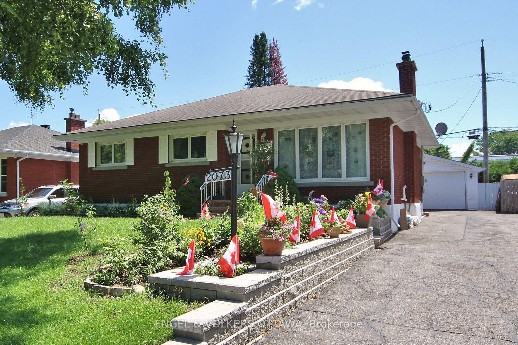 2073 Alton Street B #B, Elmvale Acres and Area — Detached for lease, photo 1