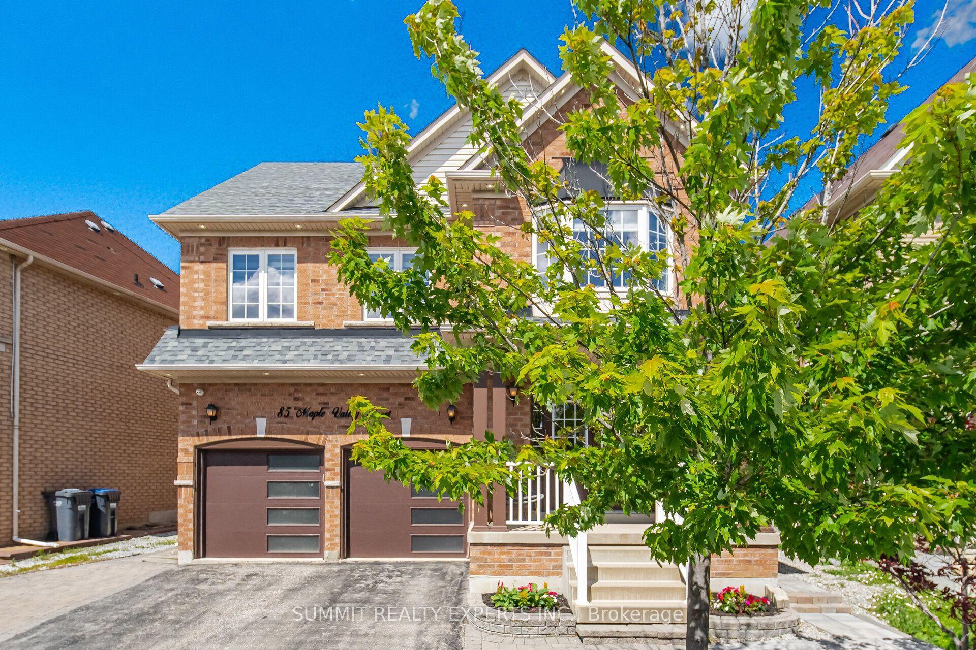 85 Maple Valley Street, Brampton — Detached for sale, photo 1