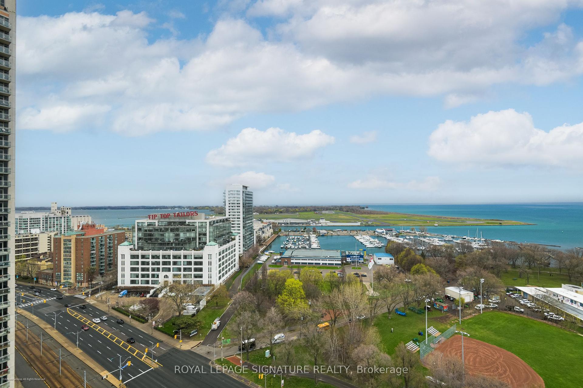 215 Fort York Boulevard 2104 #2104 — photo 1