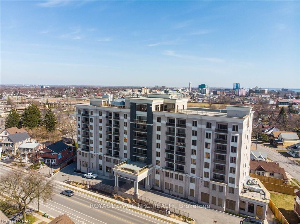 5698 Main Street 508 #508, Niagara Falls — Condo for lease, photo 1