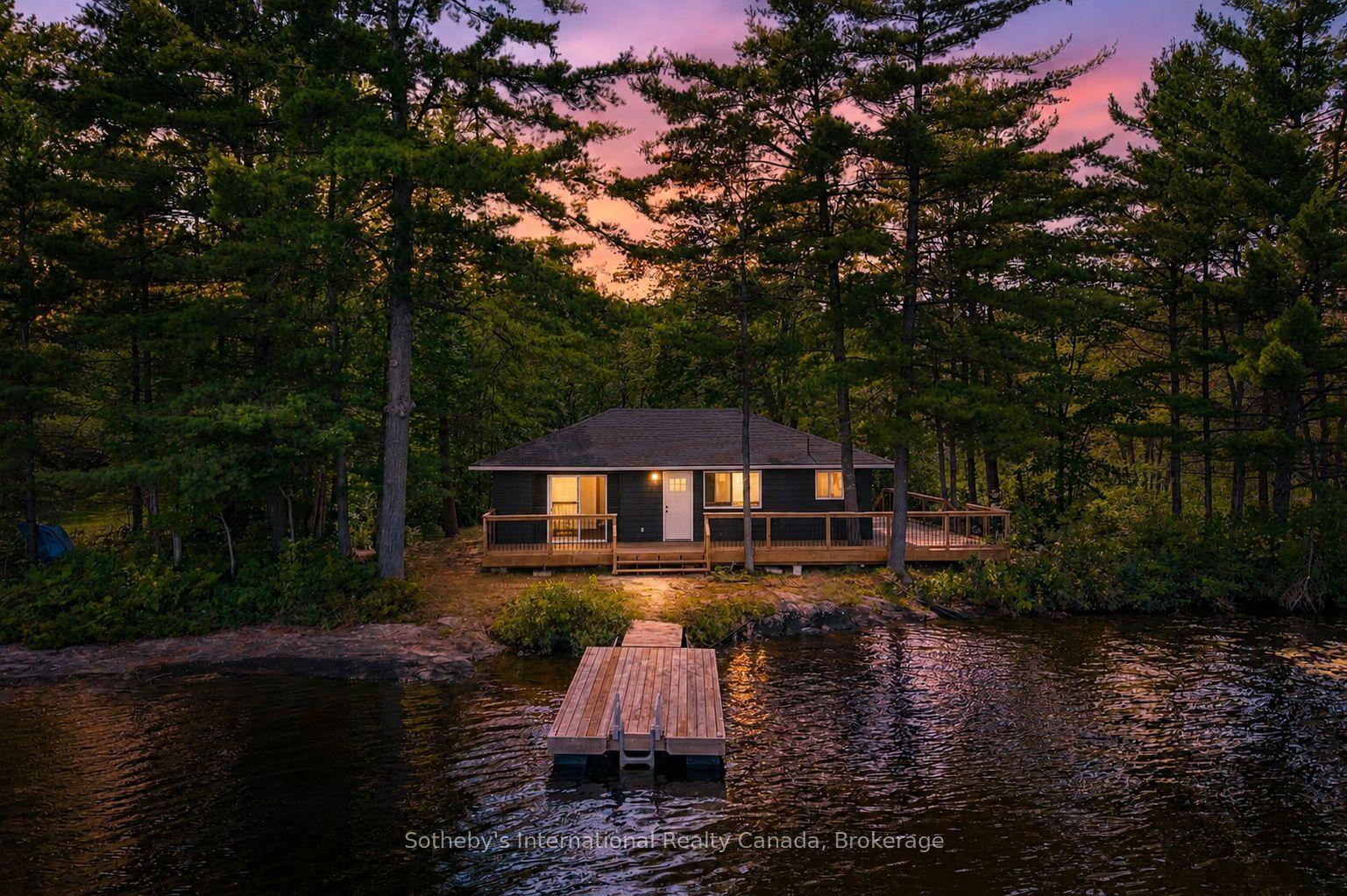1055 West Bank Drive COTTAGE #COTTAGE, Gravenhurst — Detached for sale, photo 1