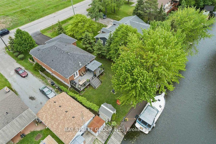 722A Lake Drive S — photo 1