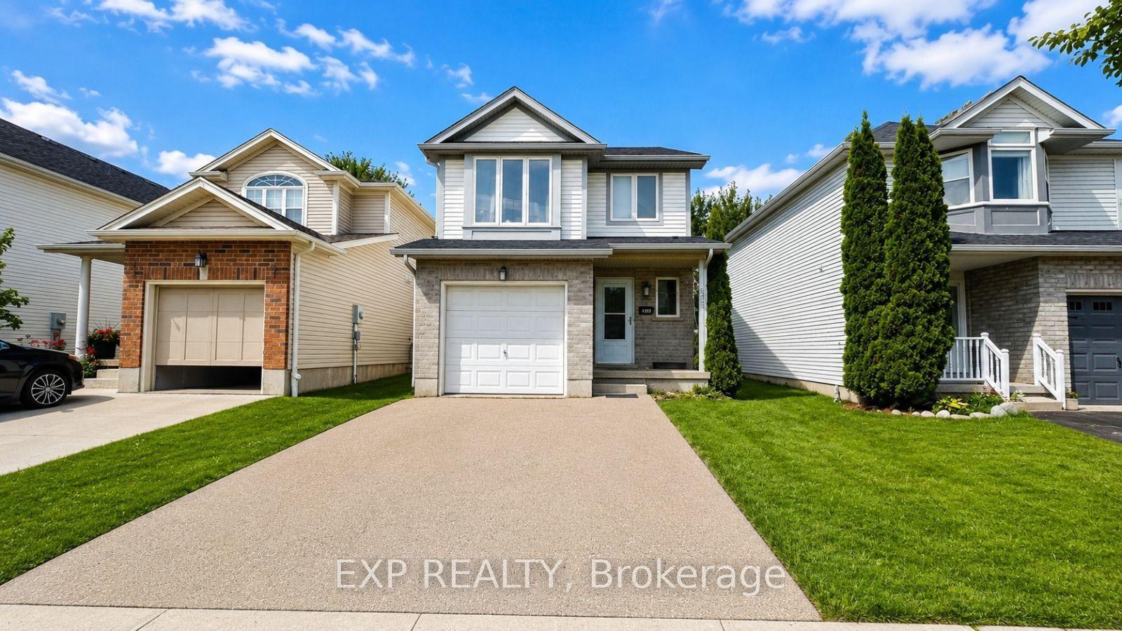 175 HENHOEFFER Crescent, Kitchener — Detached for lease, photo 1