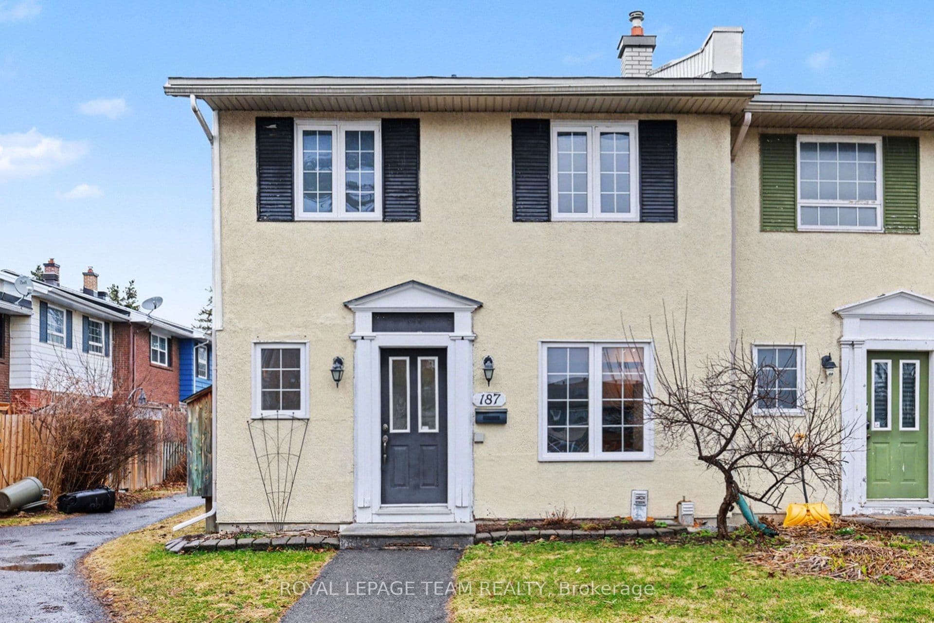 187 MONTEREY Drive — photo 1