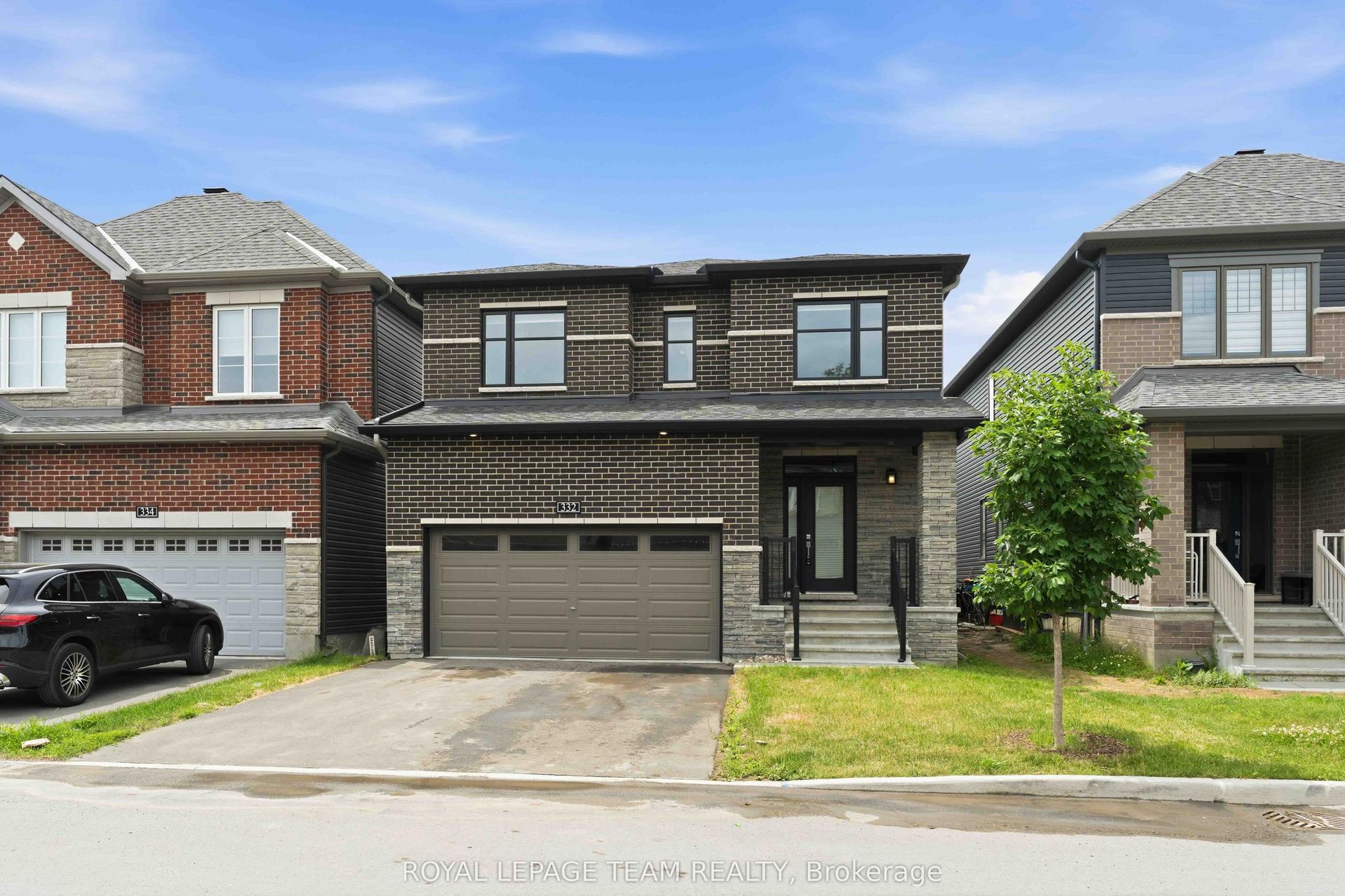 332 Elsie Macgill Walk — photo 1