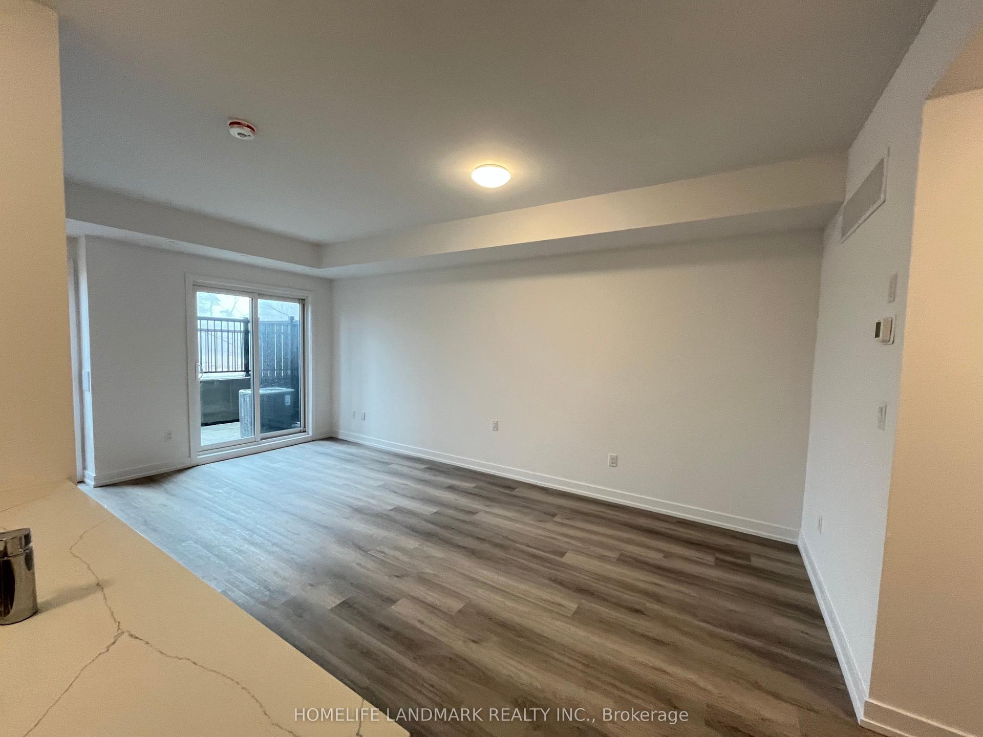 3 Bancroft Lane 219 #219 — photo 1