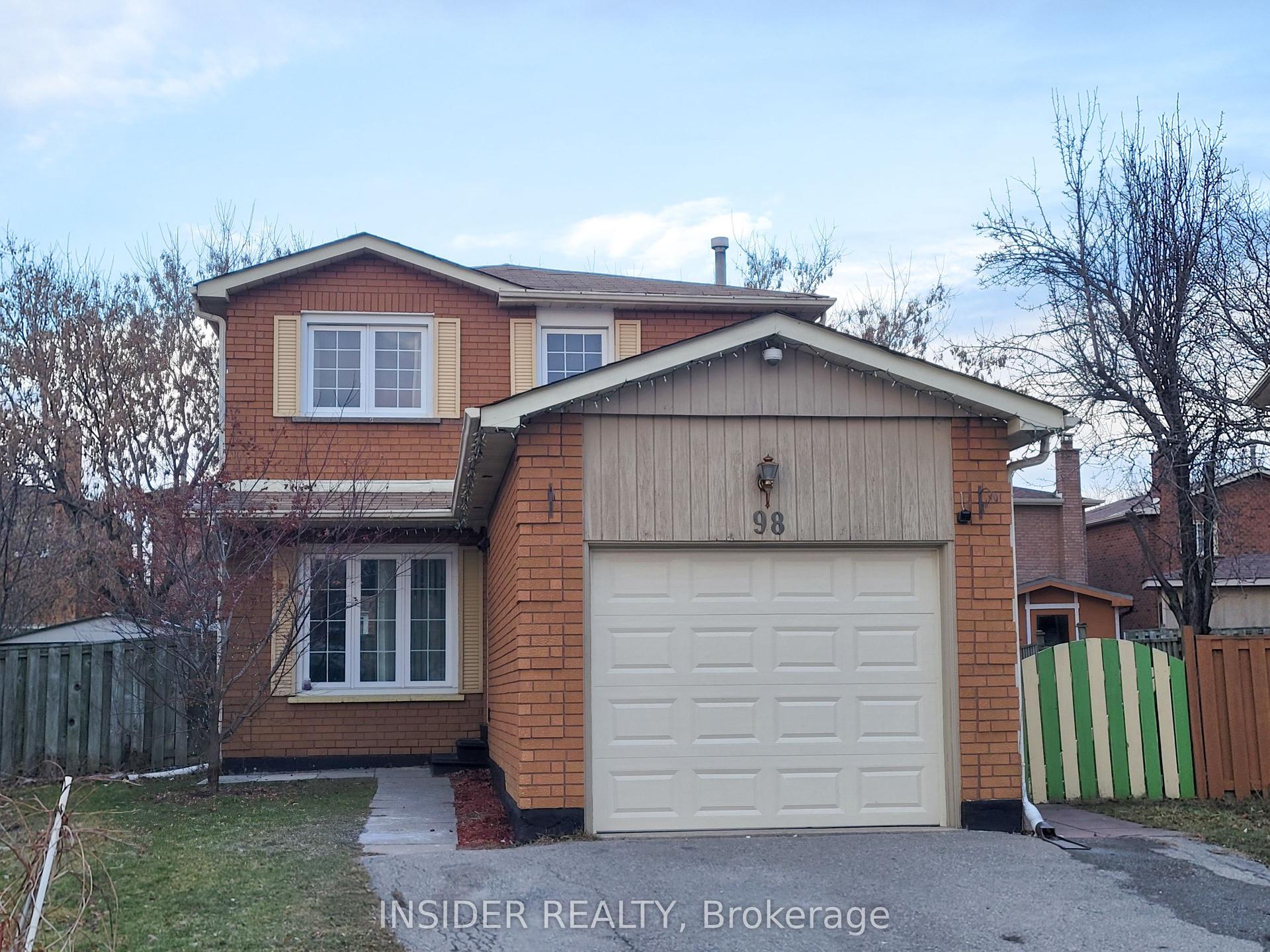98 White Boulevard — photo 1