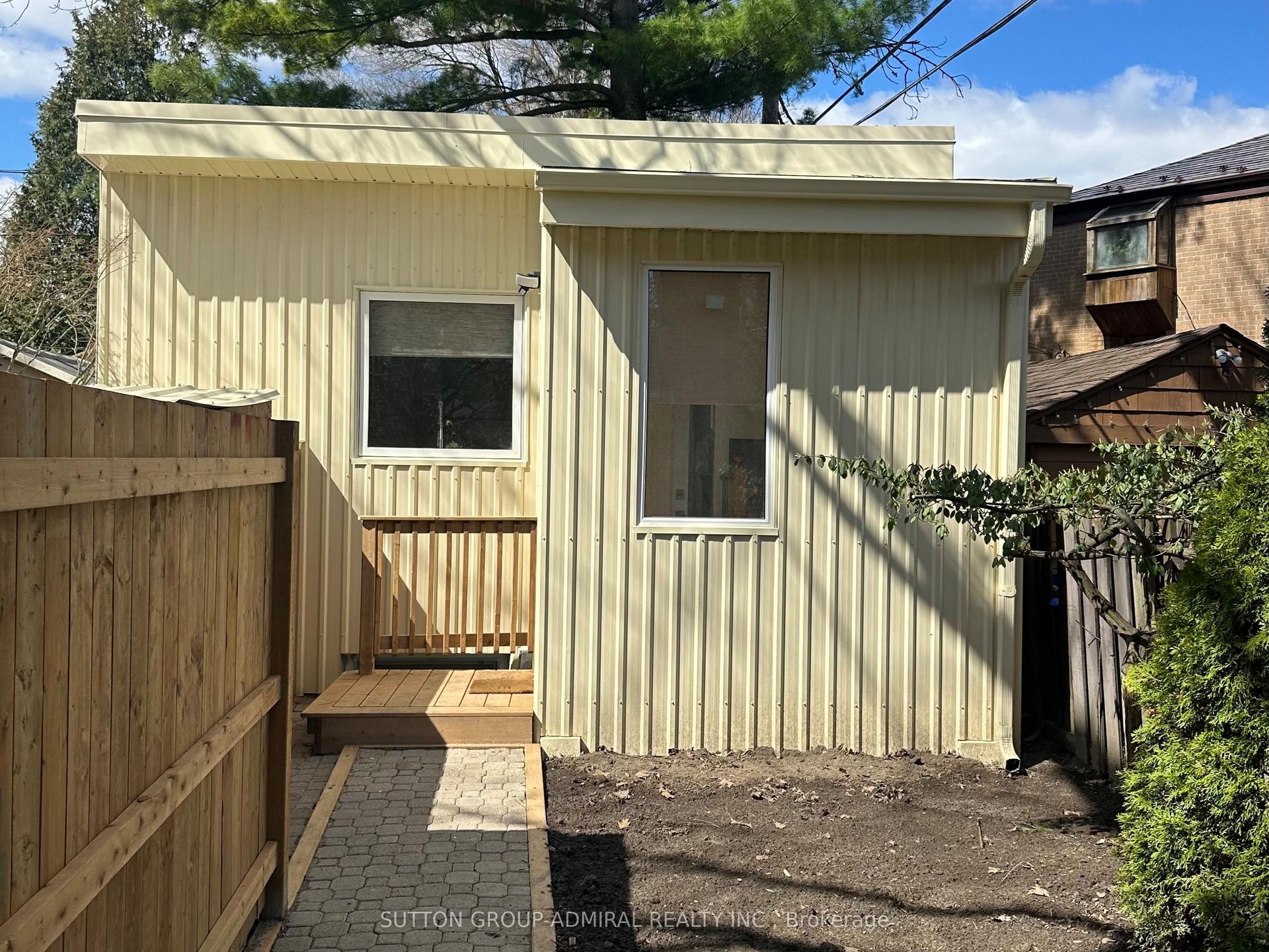 222A St. Marks Road — photo 1