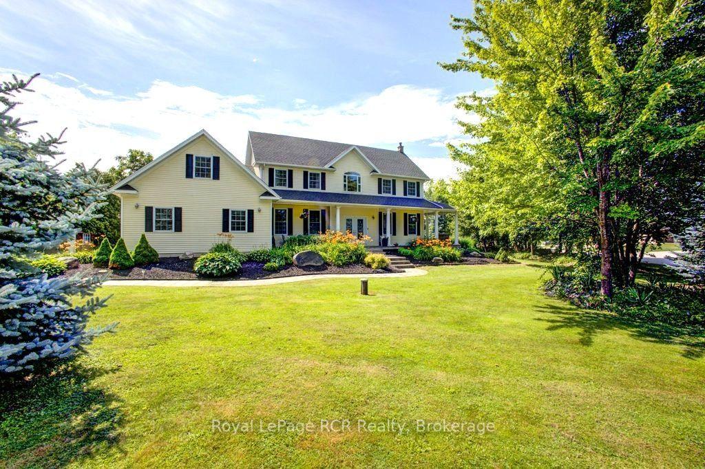 2020 John Street, Howick — Detached for sale, photo 1