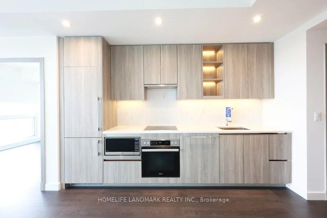 27 McMahon Drive 1111 #1111, Toronto — Condo for lease, photo 1
