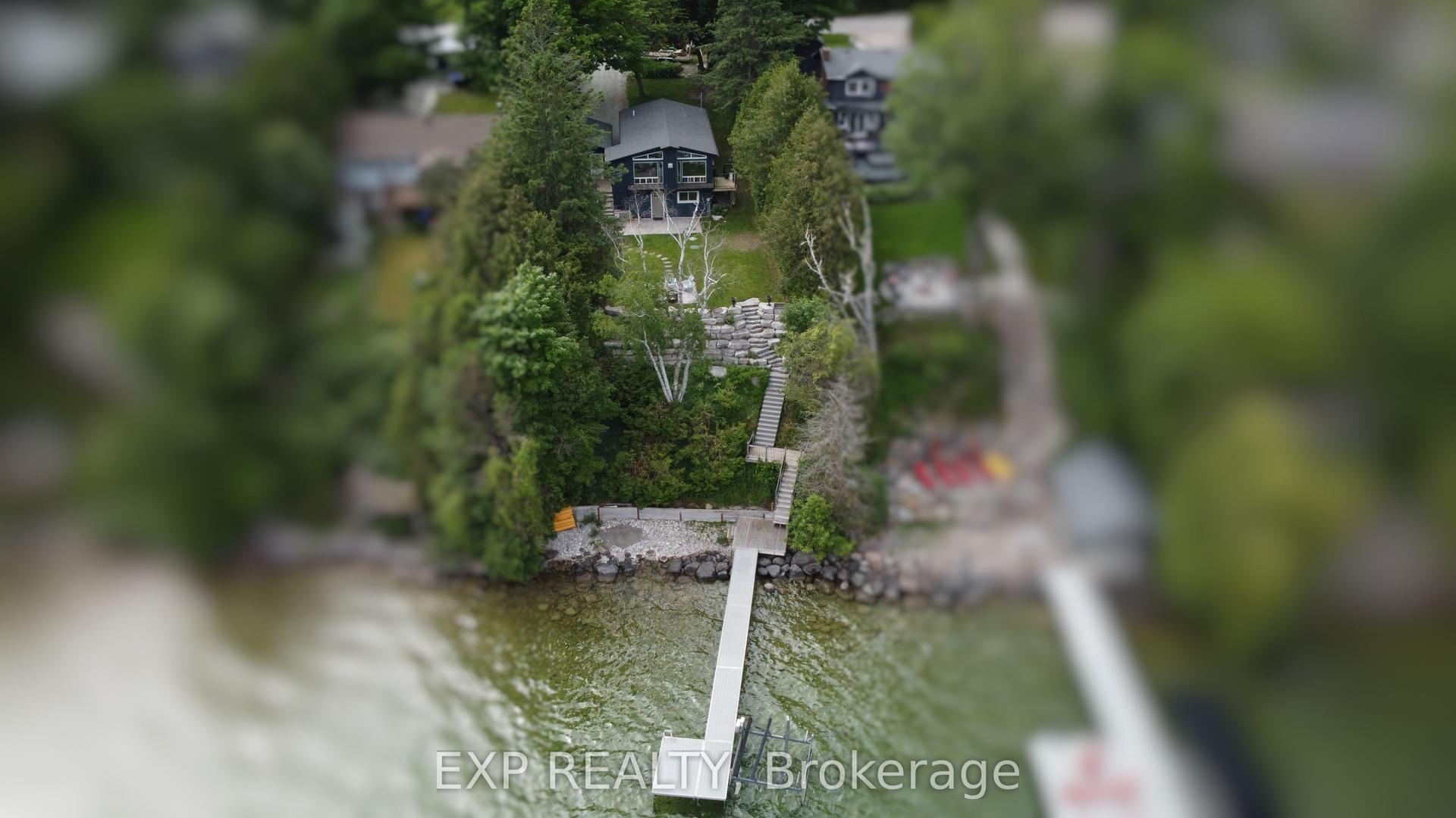 2295 Lakeshore Road E — photo 1