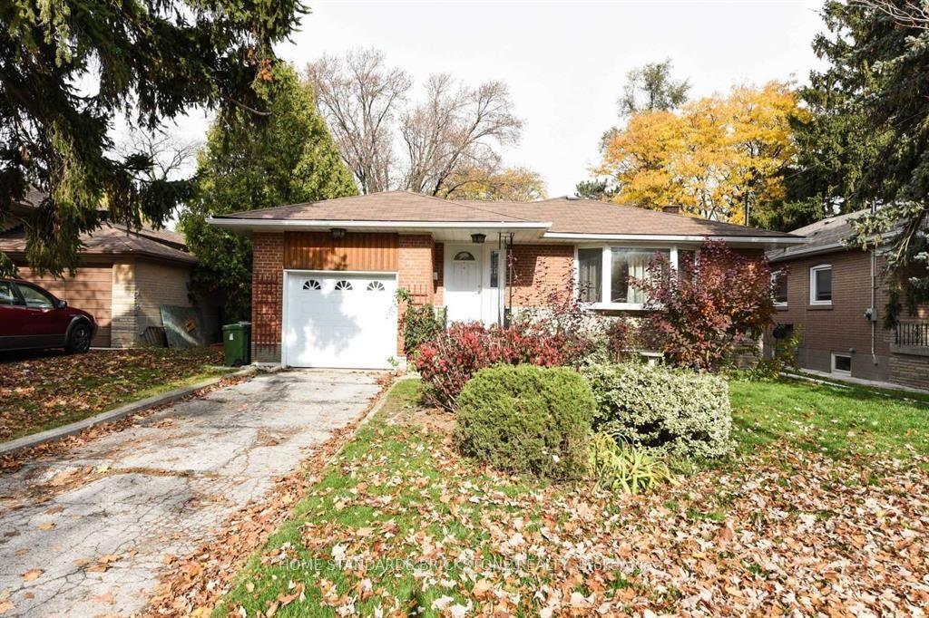 172 Betty Ann Drive — photo 1