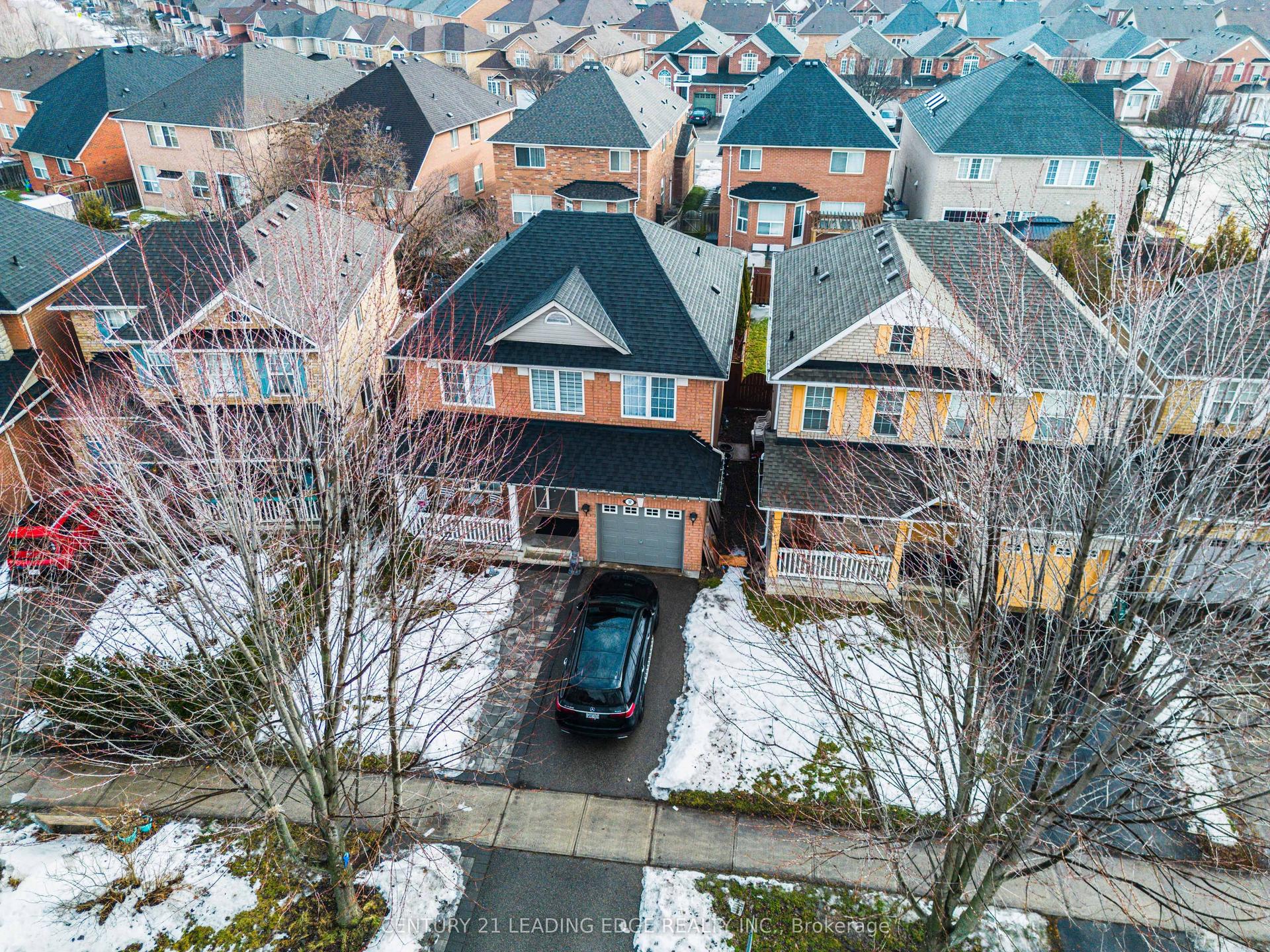 37 Landsdown Crescent, Markham — Detached for sale, photo 1